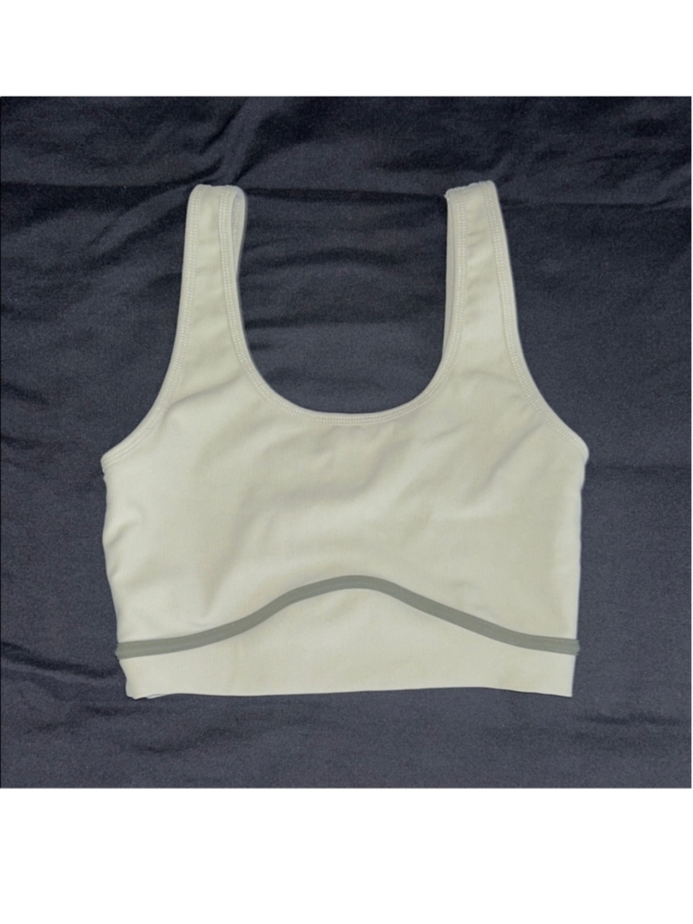 Women's Wilo Sports Bra Size S Two Toned Green Ribbed Athletic